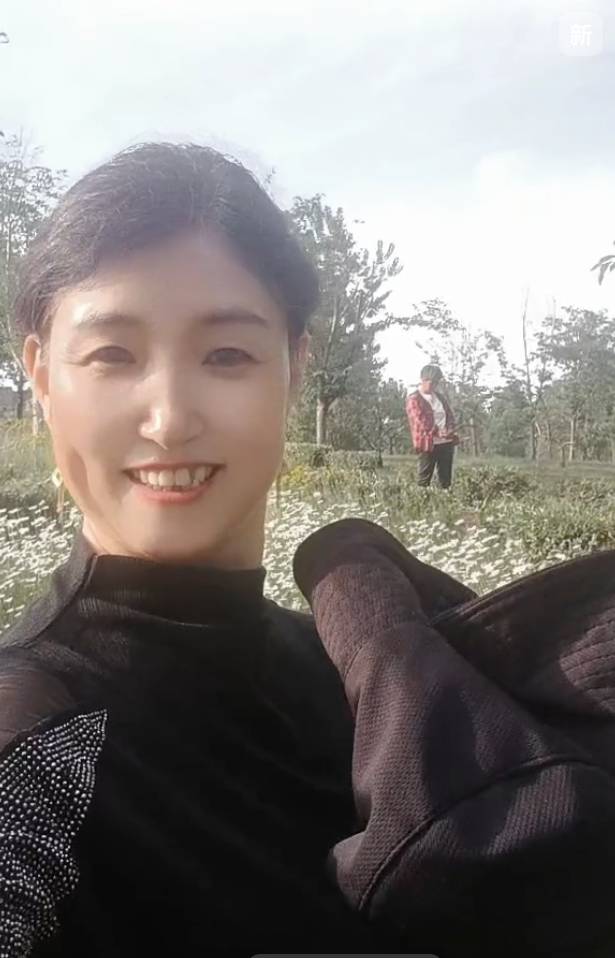 张阿姨照片
