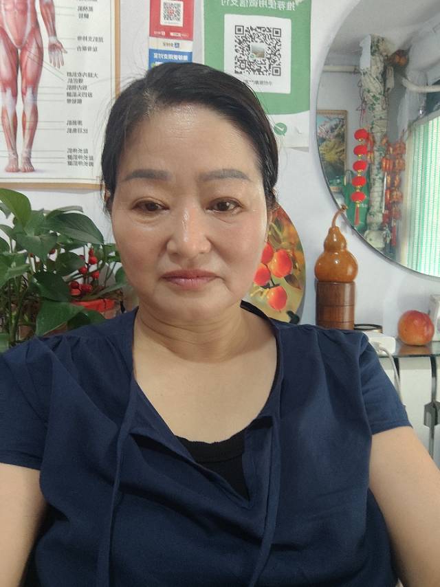 刘阿姨照片