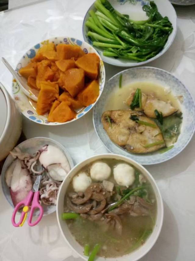 邓阿姨照片