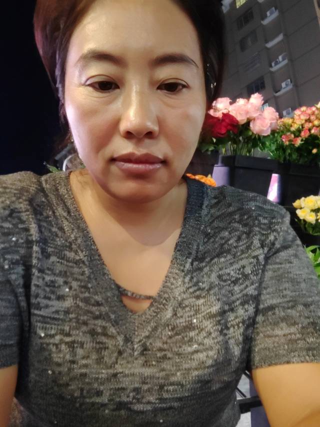 杨阿姨照片