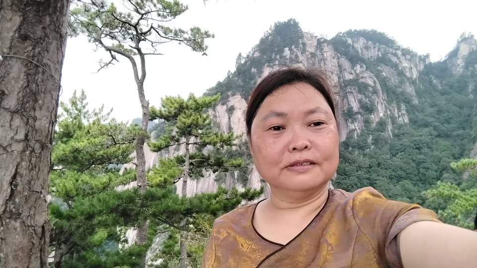 董护工照片