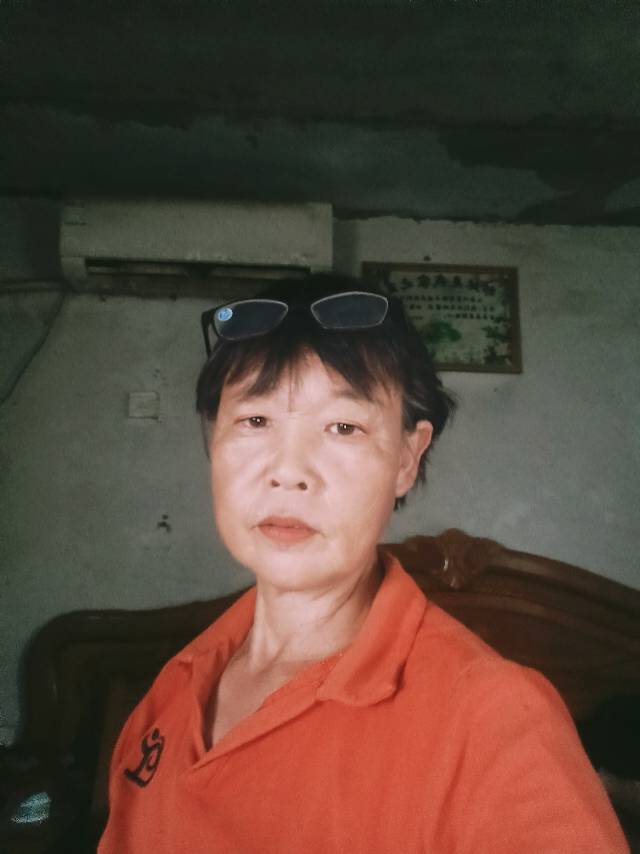 李护工照片