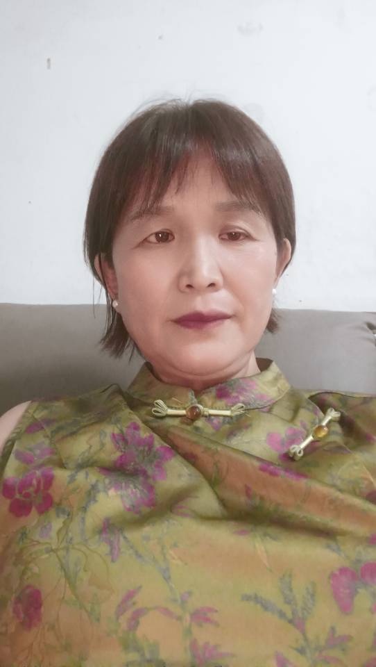 张护工照片