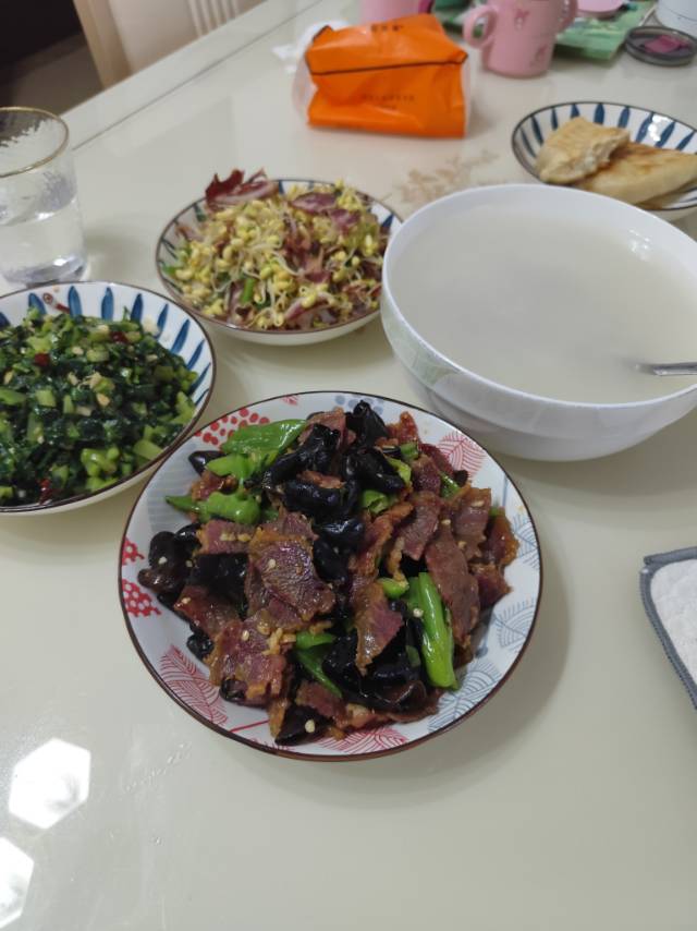 刘护工照片