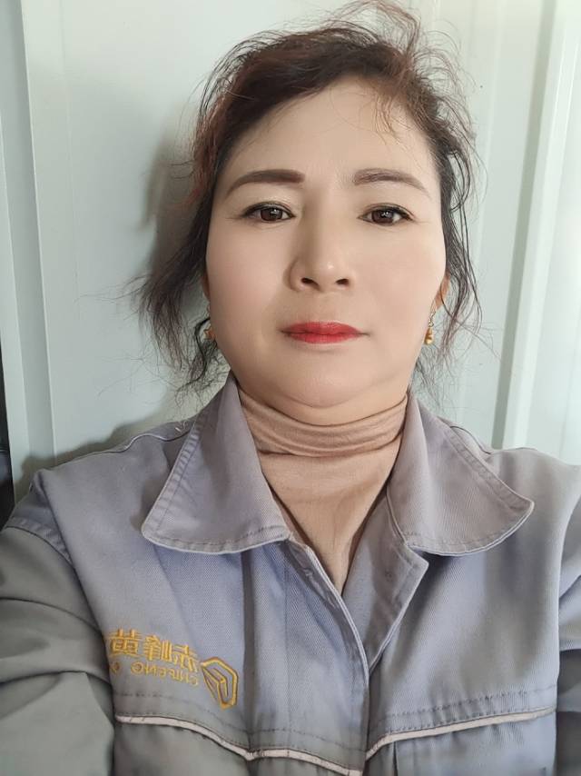 阿姨资料照片