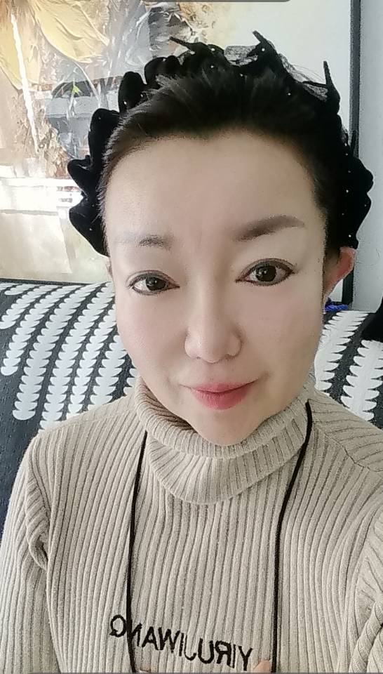 卢阿姨照片