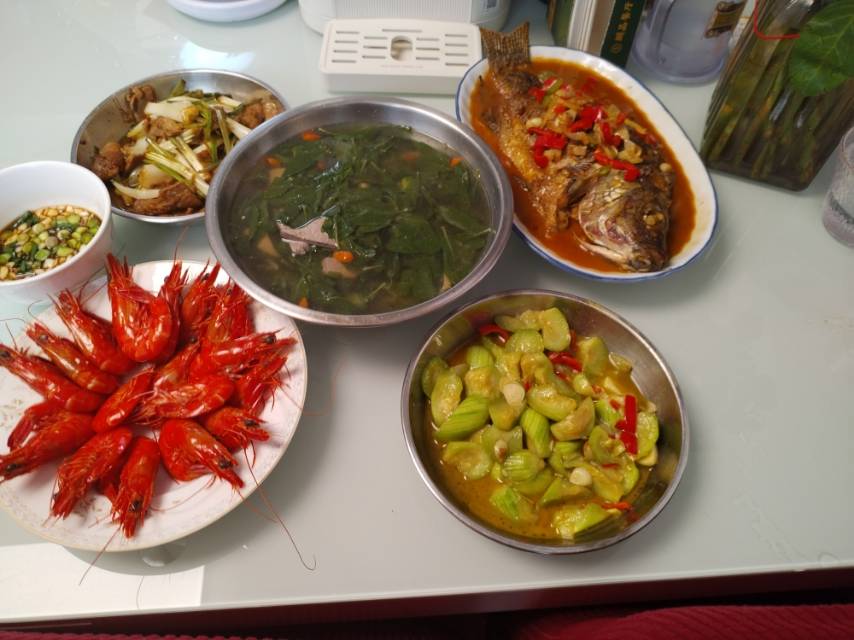 张阿姨照片