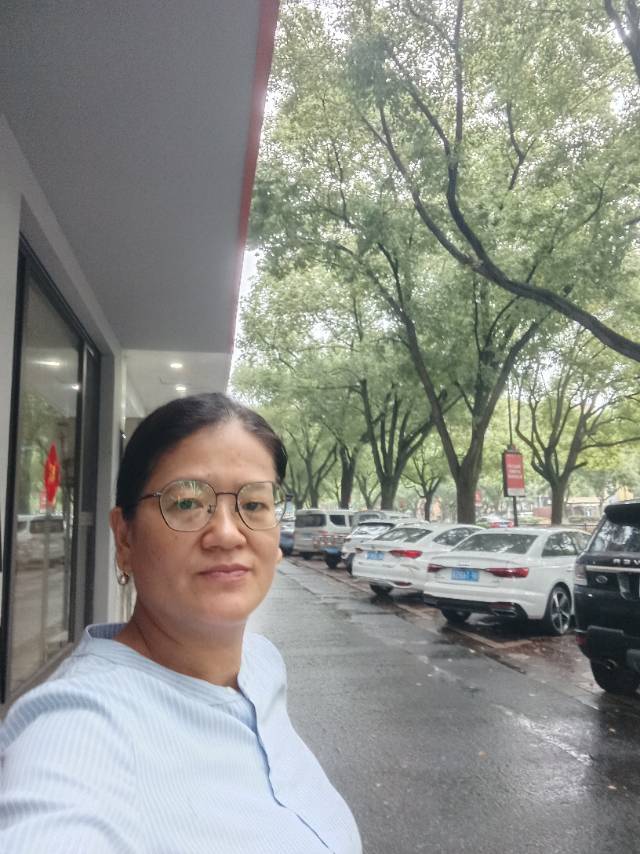 朱阿姨照片
