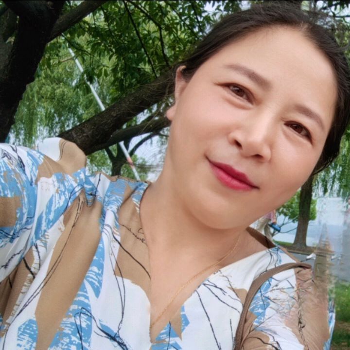 李阿姨照片