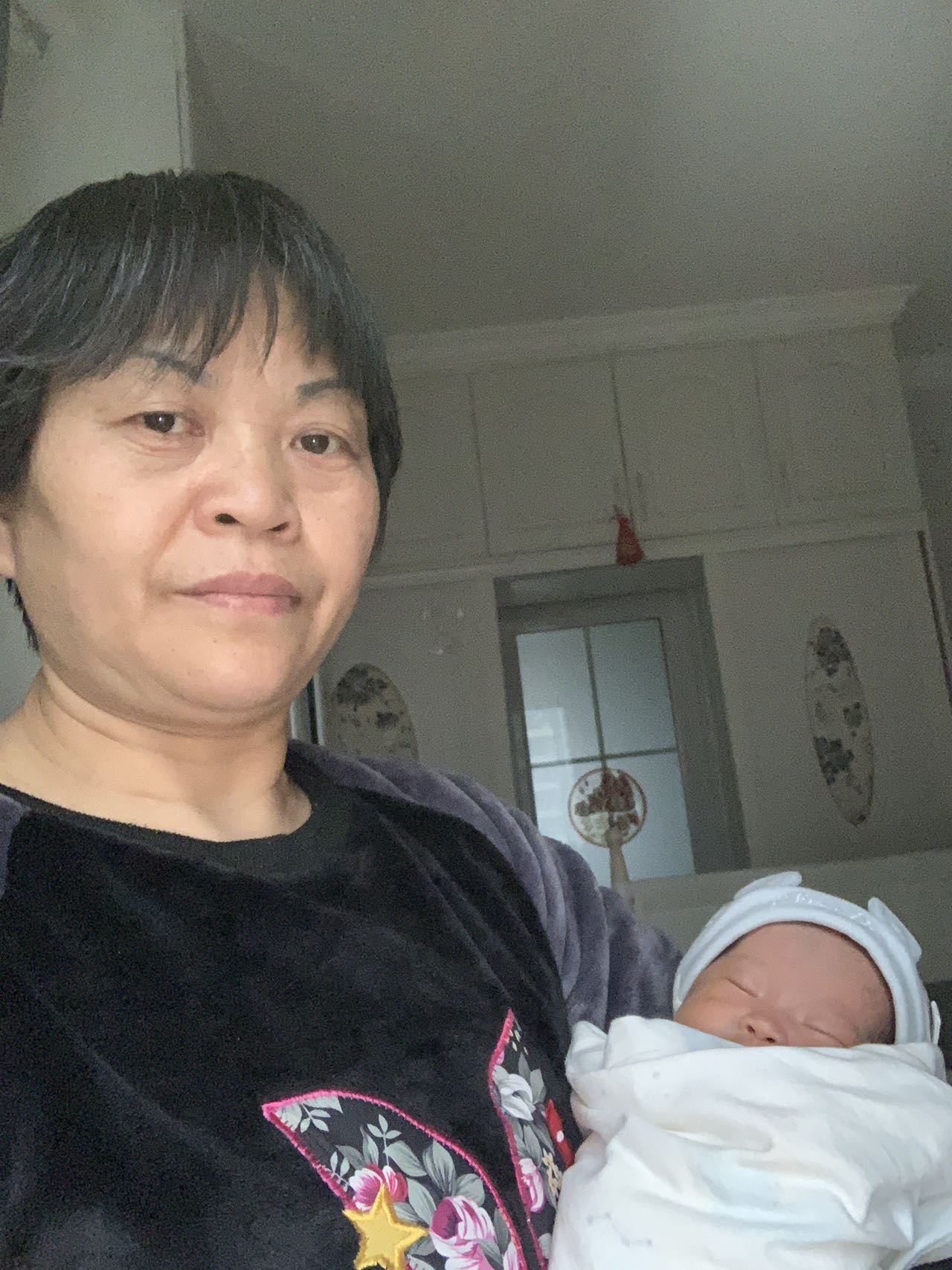 黄护工照片