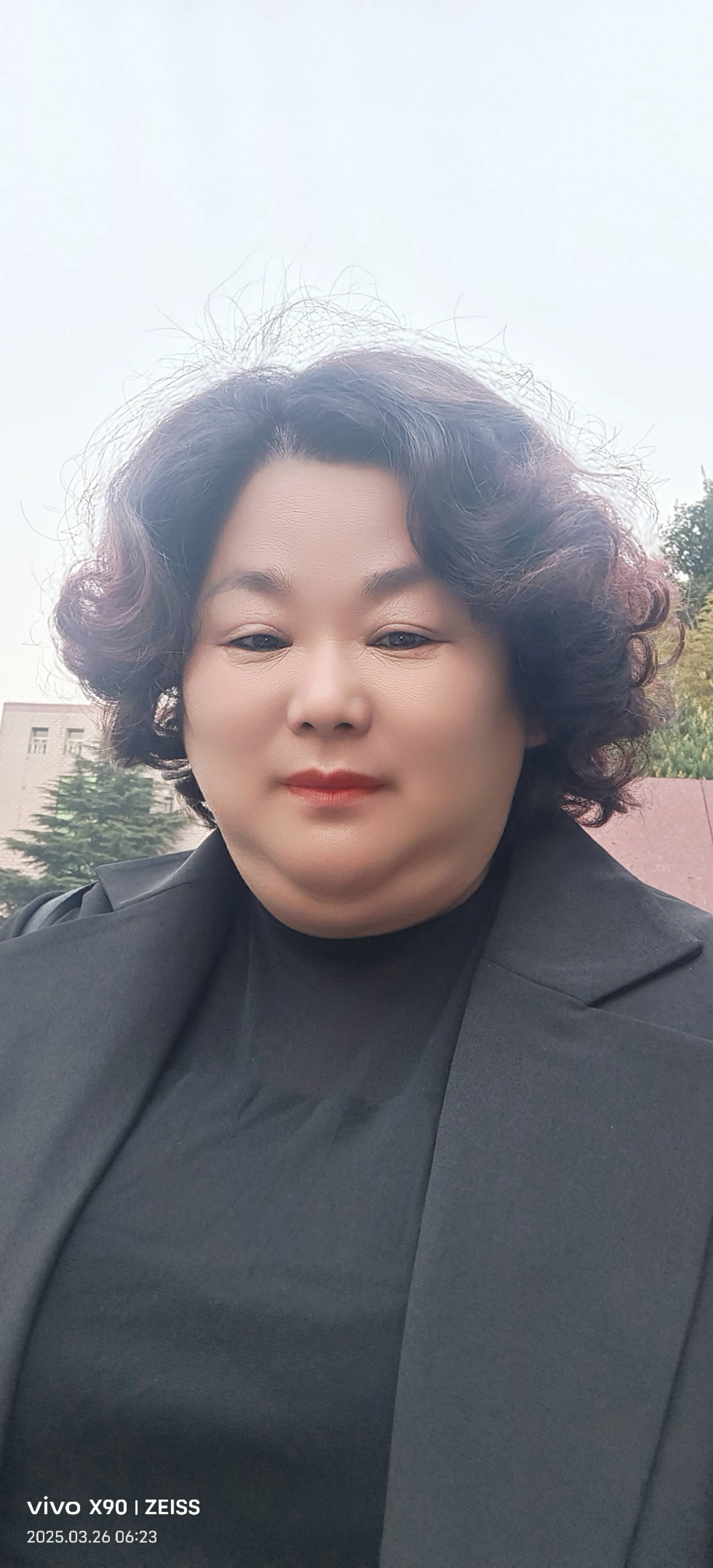余阿姨照片