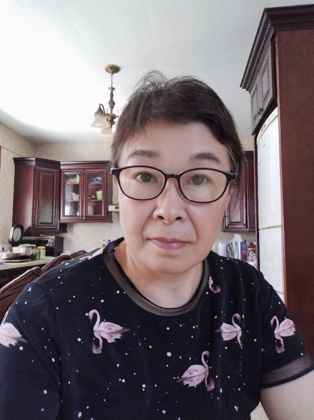 张护工照片