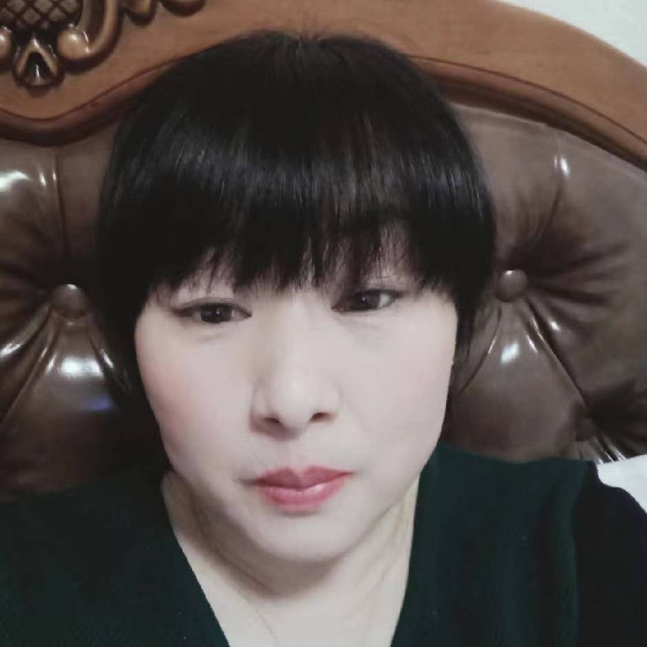 阿姨资料照片