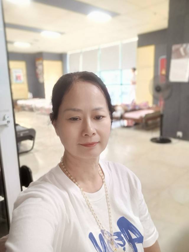 田阿姨照片