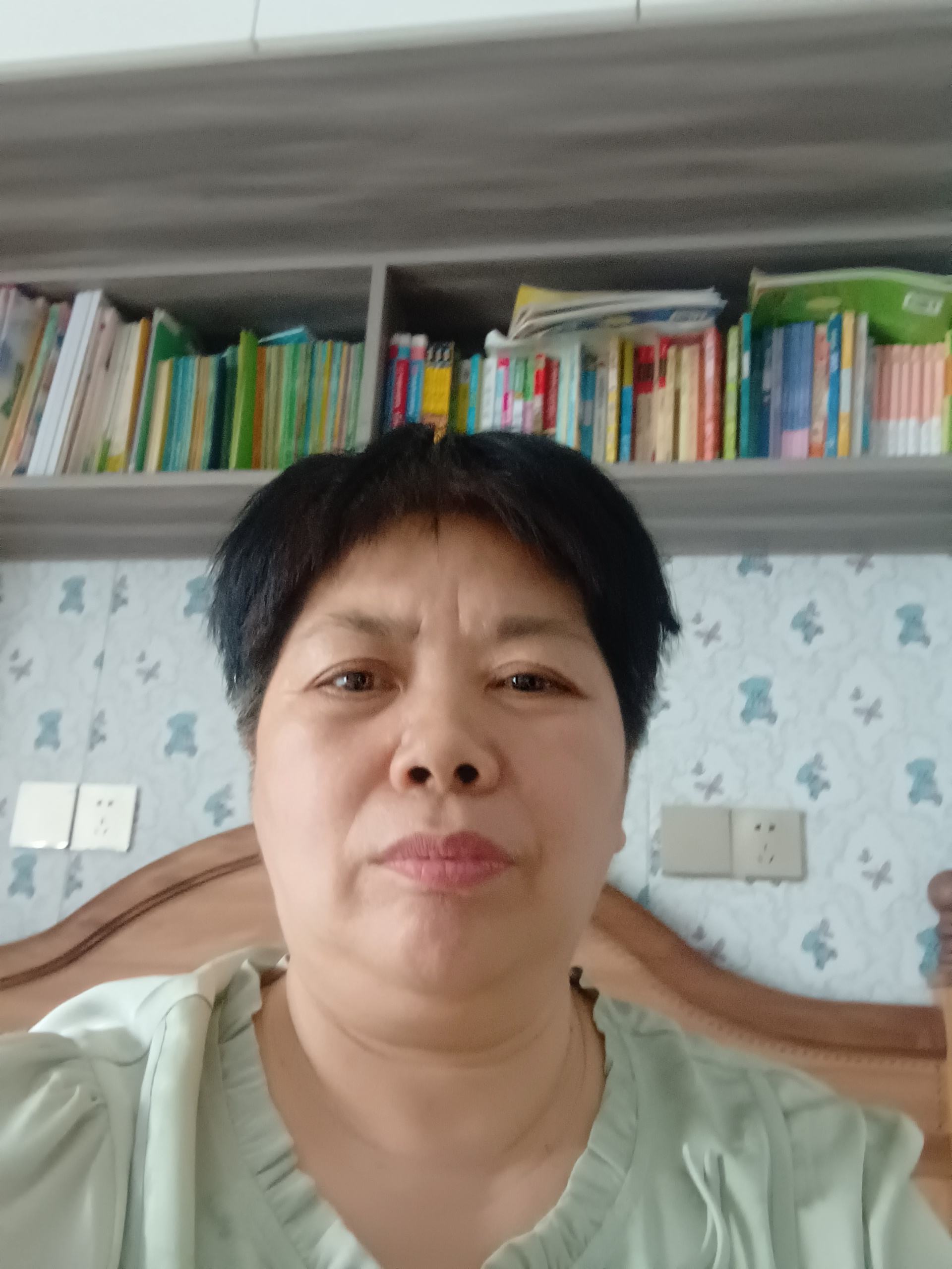 张阿姨照片