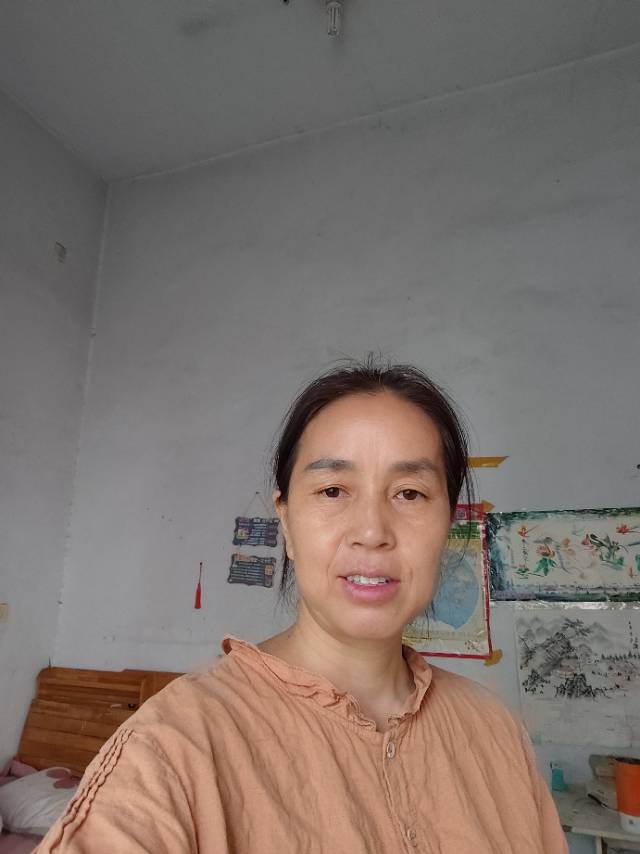 李阿姨照片
