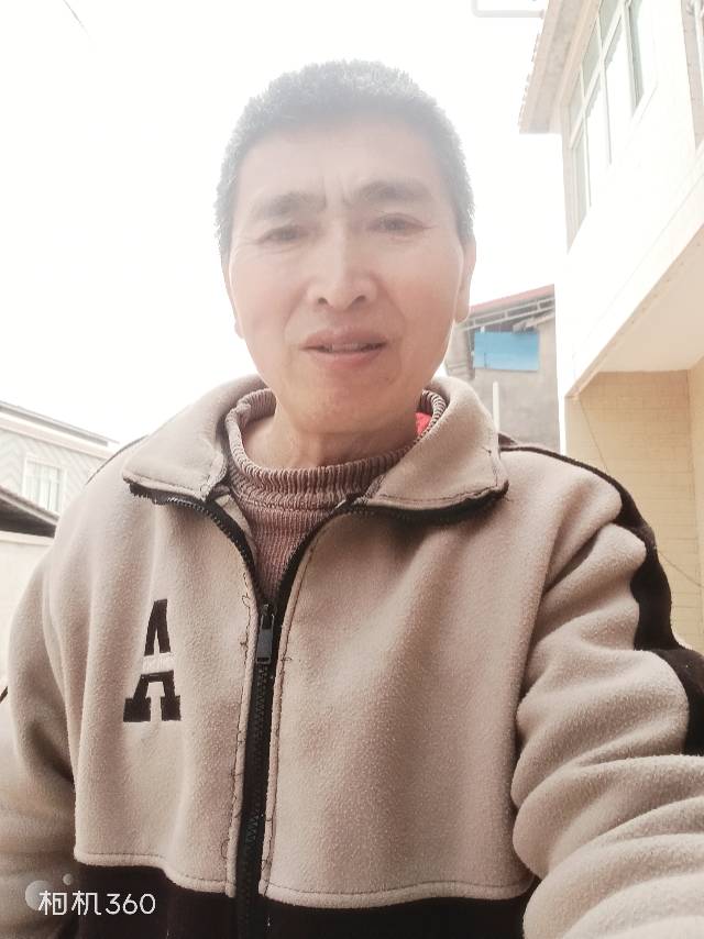 左护工照片