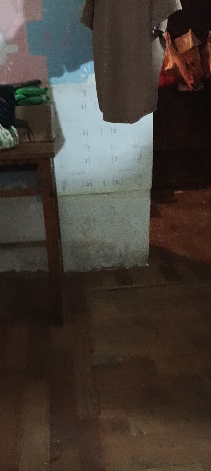 余护工照片