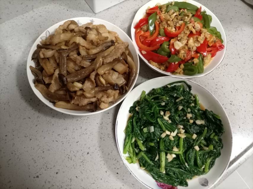 温阿姨照片