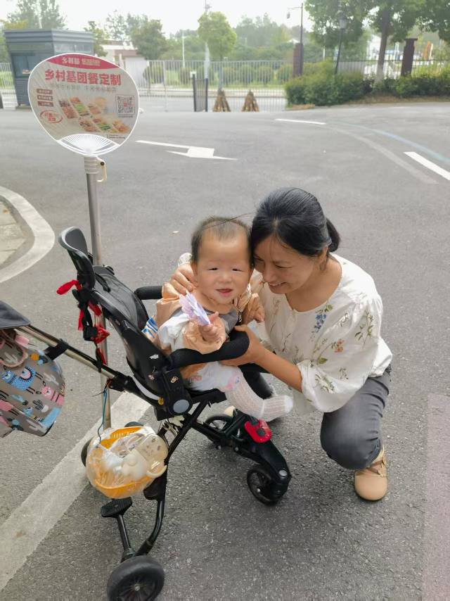 功阿姨的照片