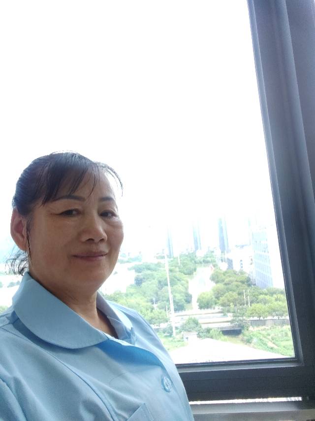 刘护工照片