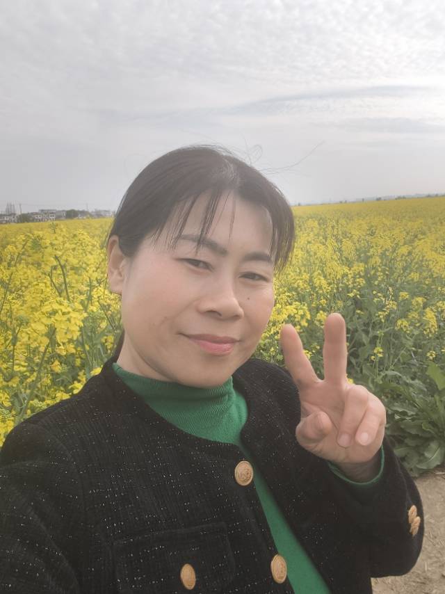 李阿姨照片
