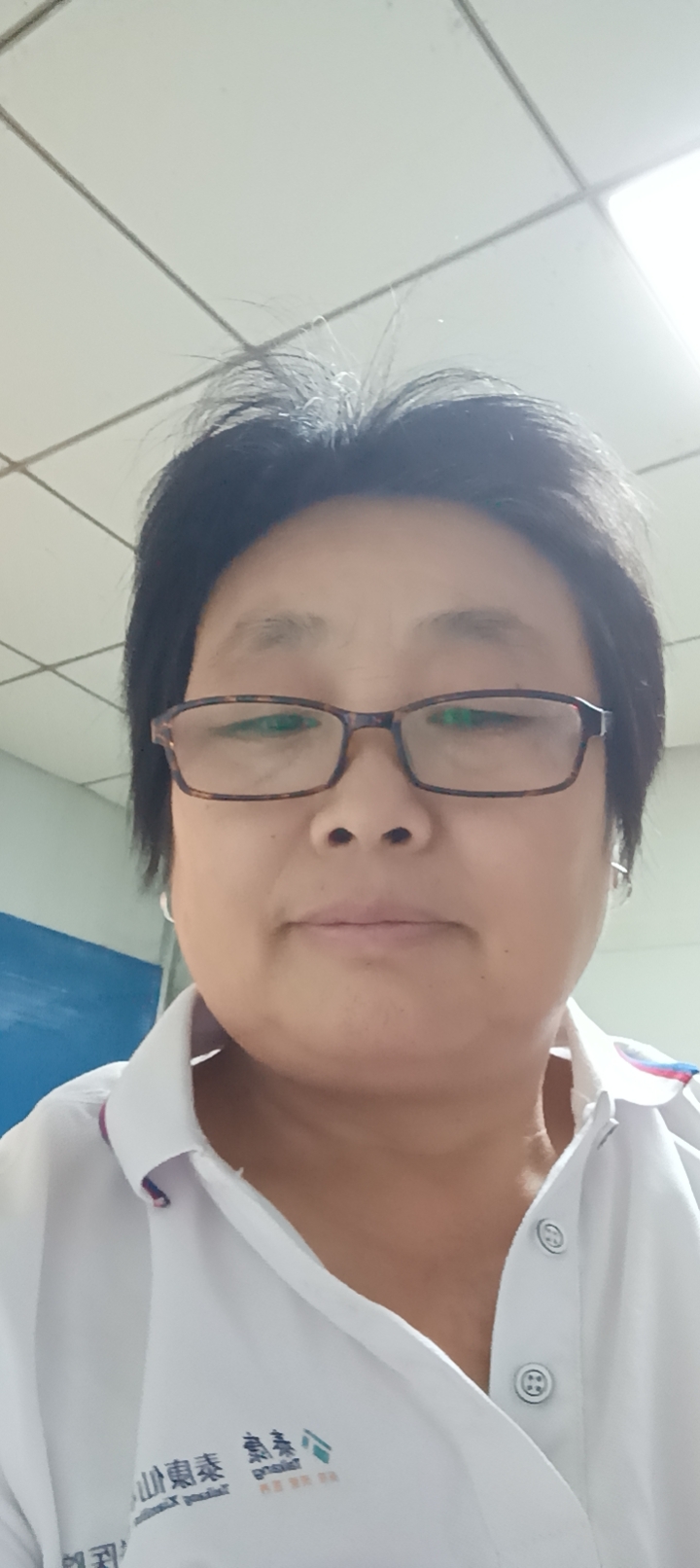 郑阿姨照片