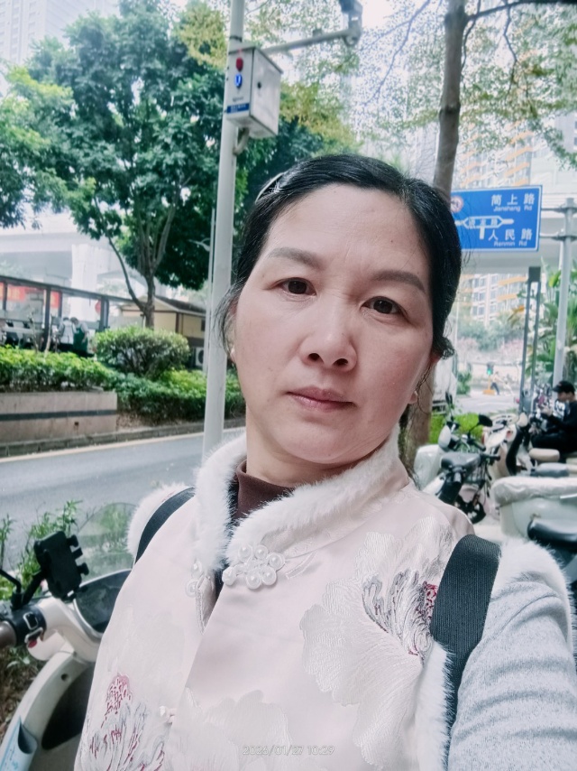 汤阿姨照片