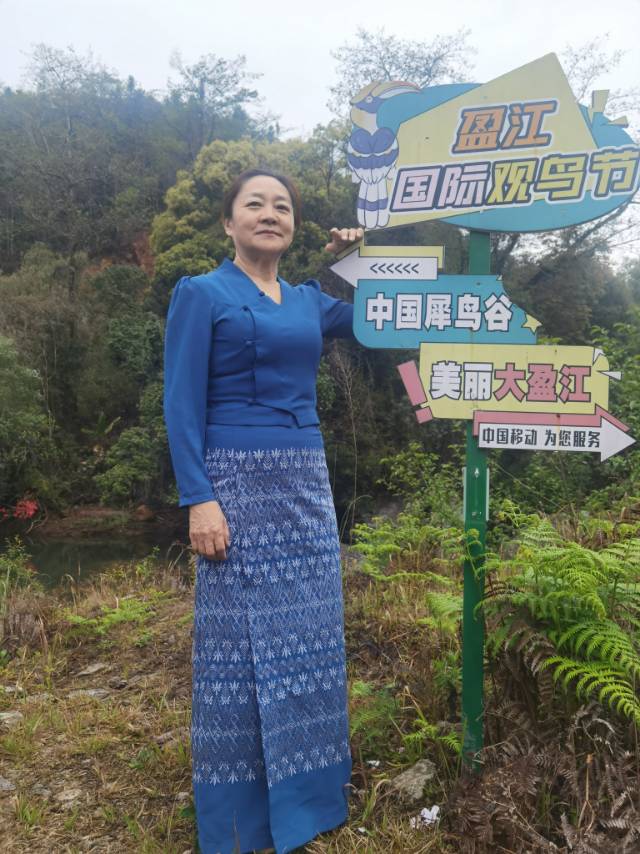 张阿姨照片