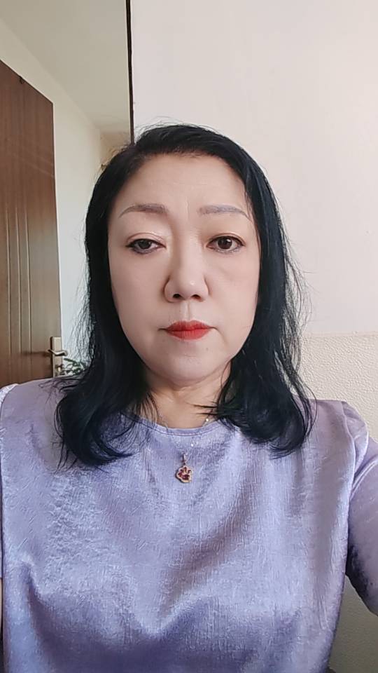 丛阿姨照片