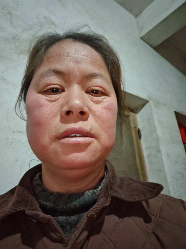 阿姨资料照片
