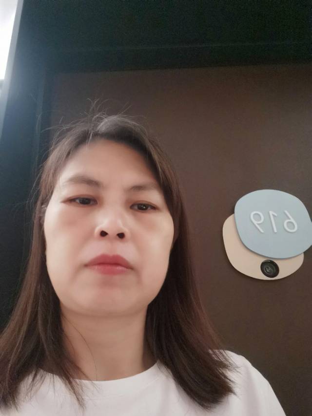 周阿姨照片