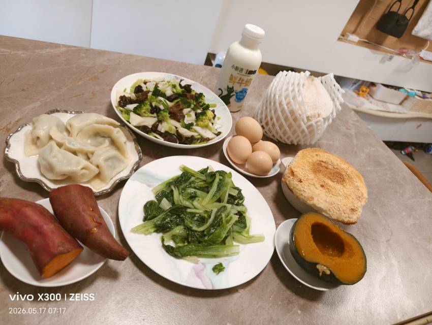 邓阿姨照片