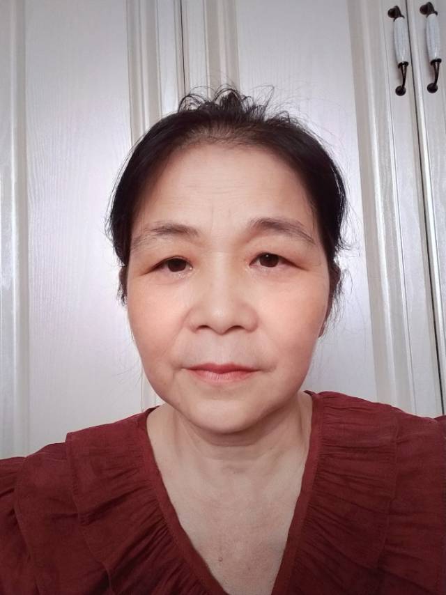 胡阿姨照片