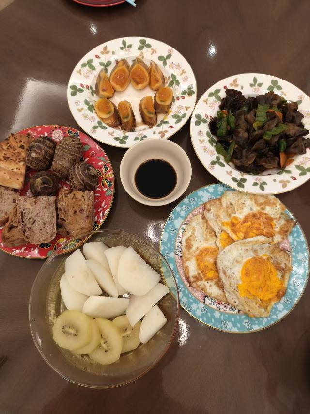 张阿姨照片