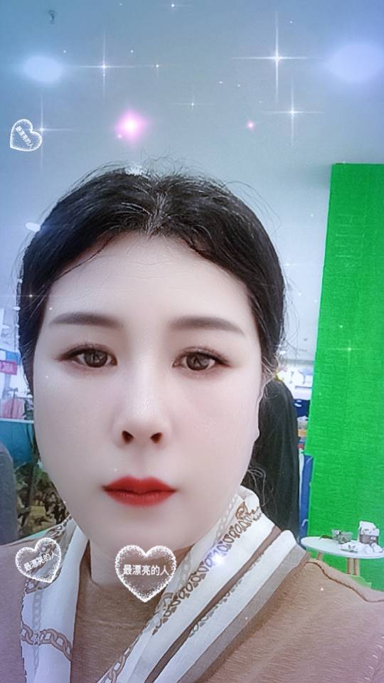 岳阿姨照片