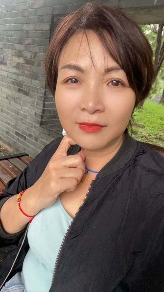 许阿姨照片