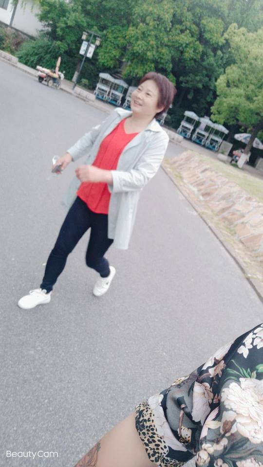 李阿姨照片