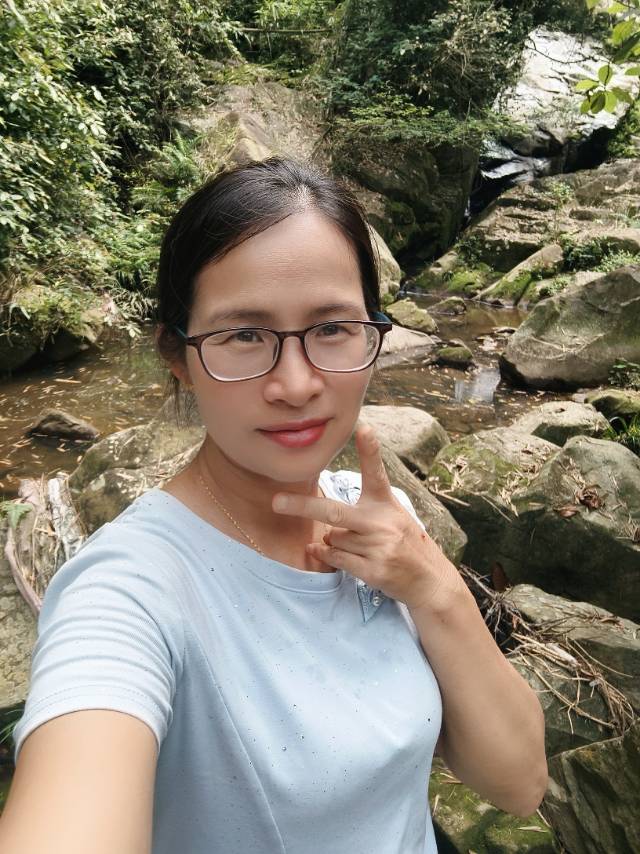 李阿姨照片