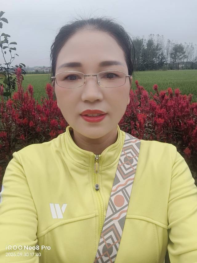 汪阿姨照片