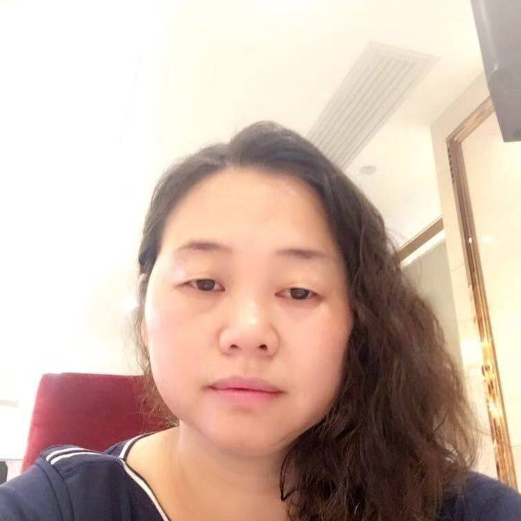 邓阿姨照片
