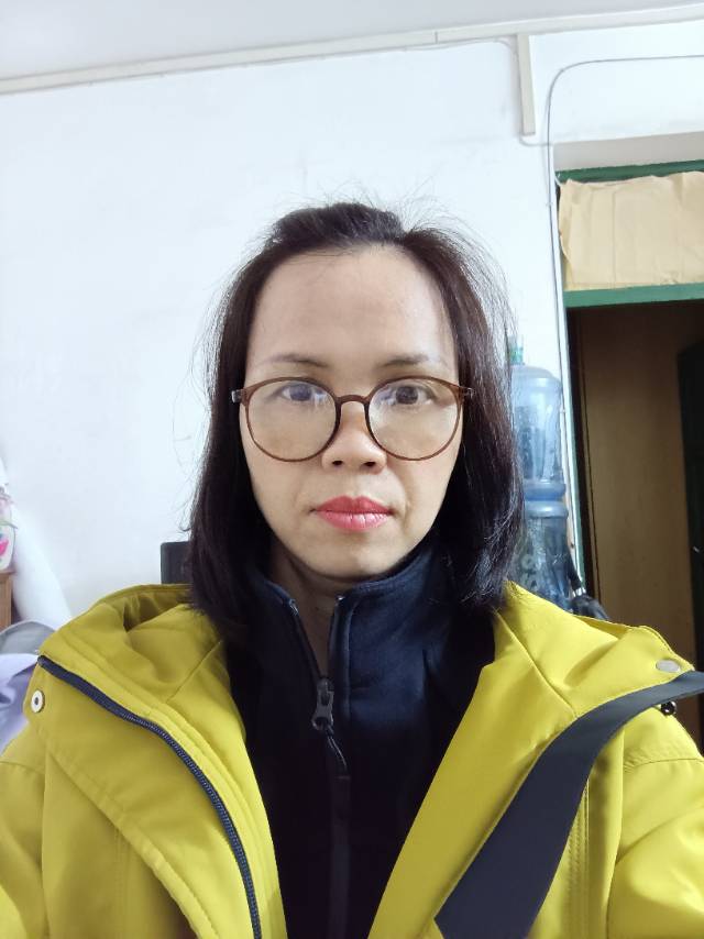 黄阿姨照片