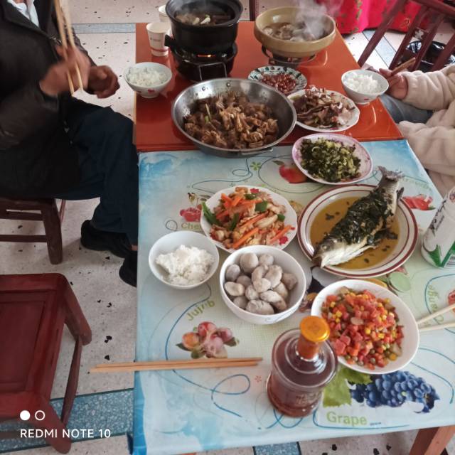 严护工照片