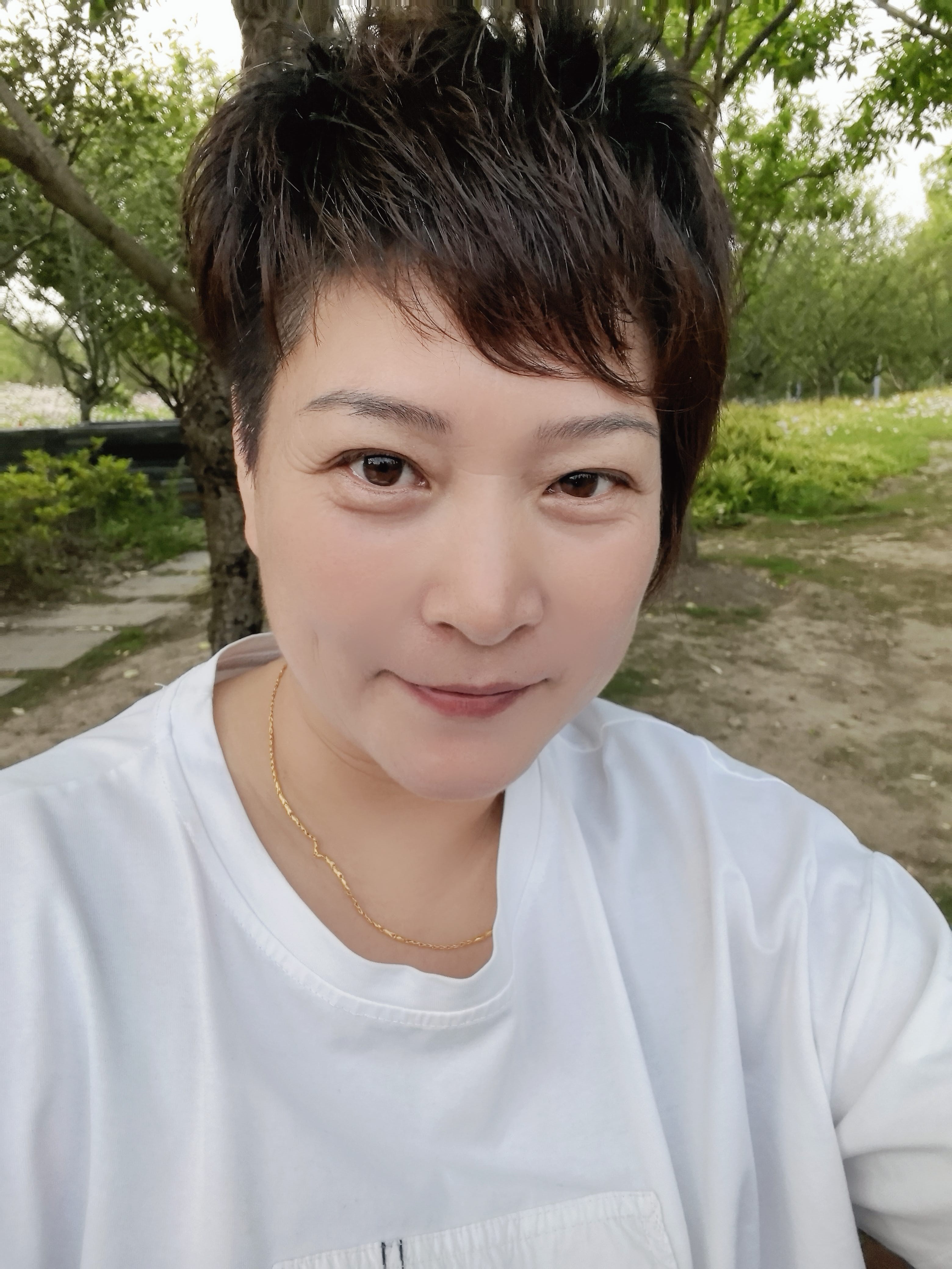 周护工照片