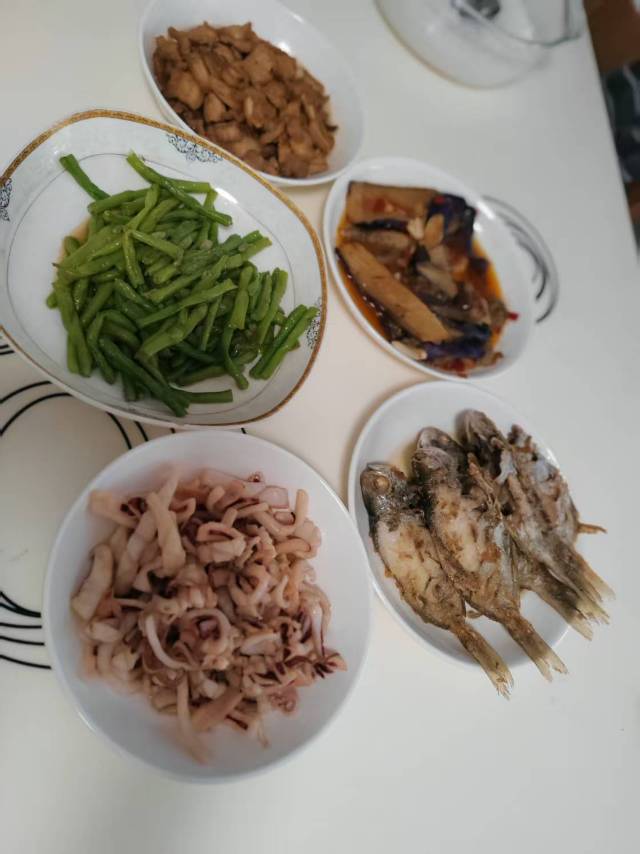 周阿姨照片