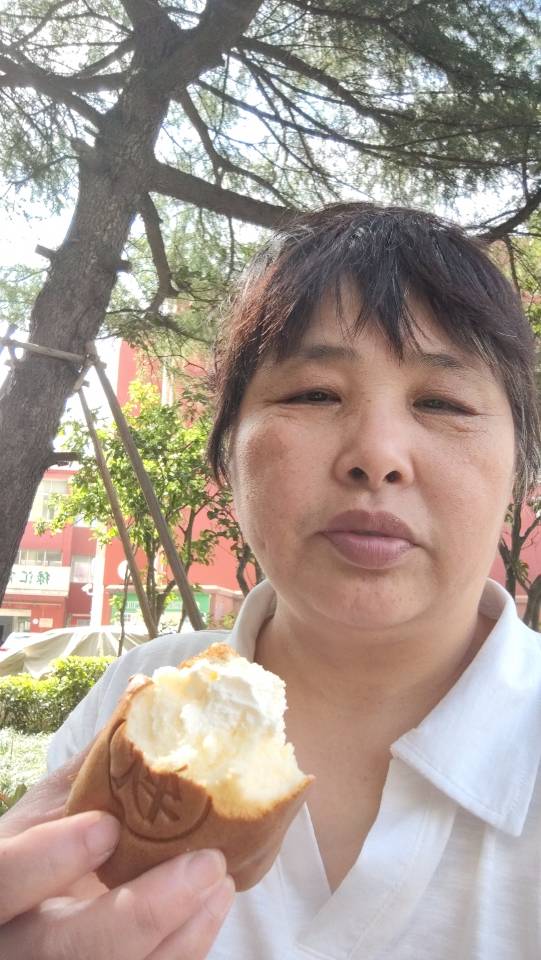 阿阿姨照片