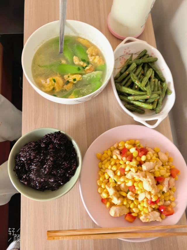 袁阿姨照片